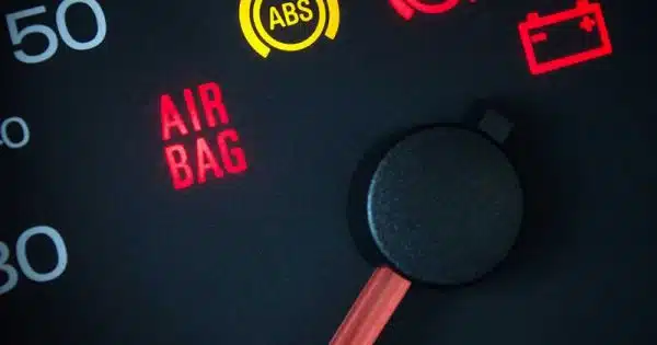 Que faire si le voyant Airbag de votre véhicule s'allume